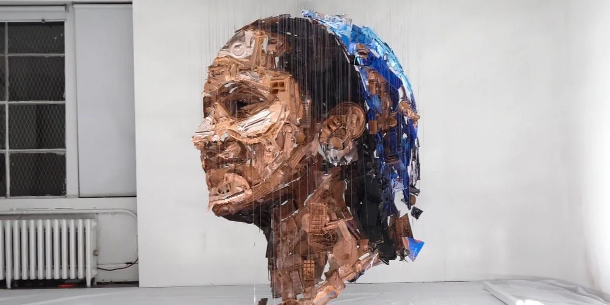 Dolly Plastic — perceptual sculpture by Michael Murphy