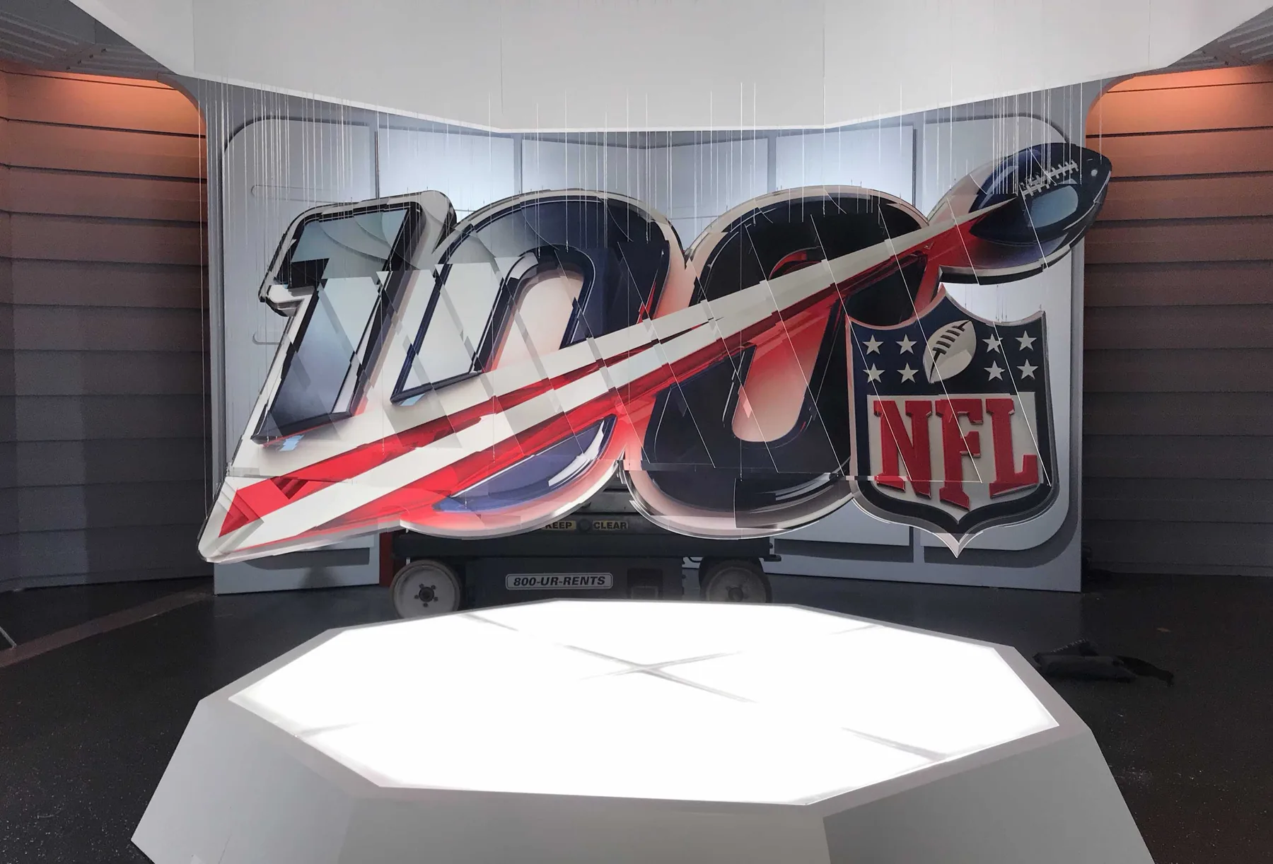 Sports commission — perceptual sculpture by Michael Murphy
